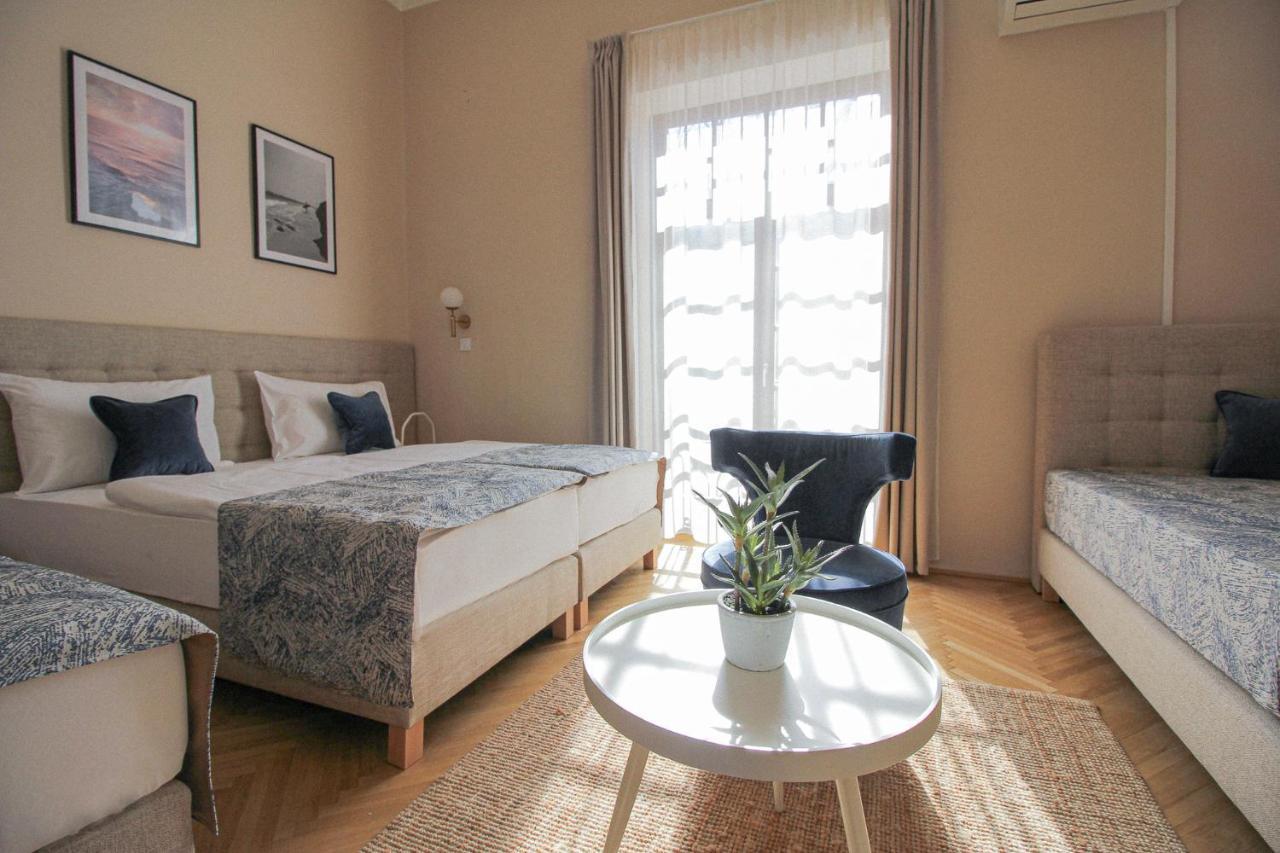 Platan Hotel Siófok Buitenkant foto