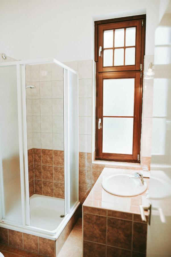 Platan Hotel Siófok Buitenkant foto
